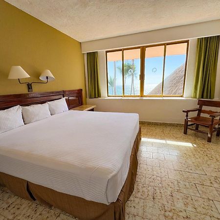 Las Palmas By The Sea All Inclusive Puerto Vallarta Eksteriør bilde