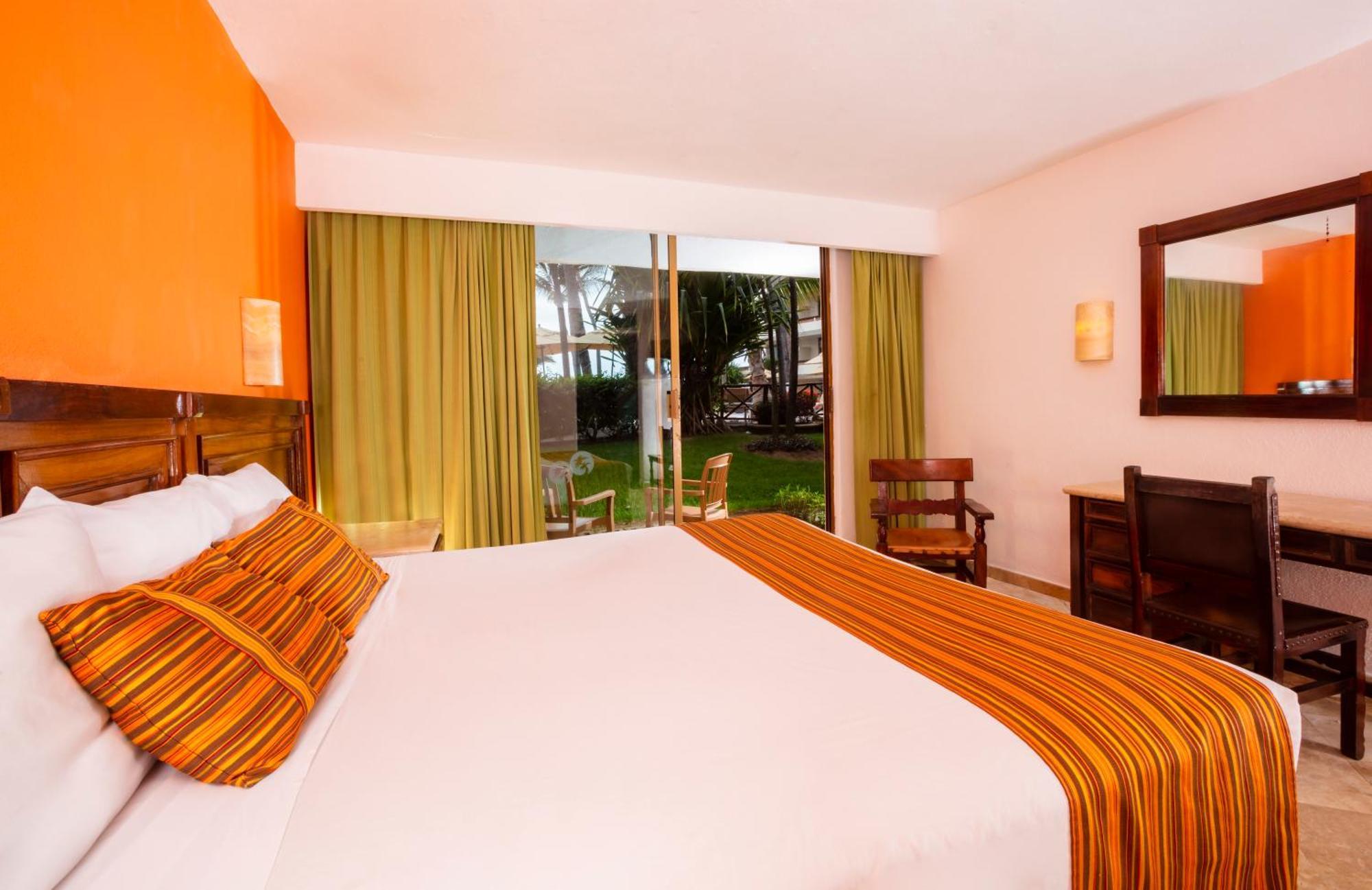Las Palmas By The Sea All Inclusive Puerto Vallarta Eksteriør bilde